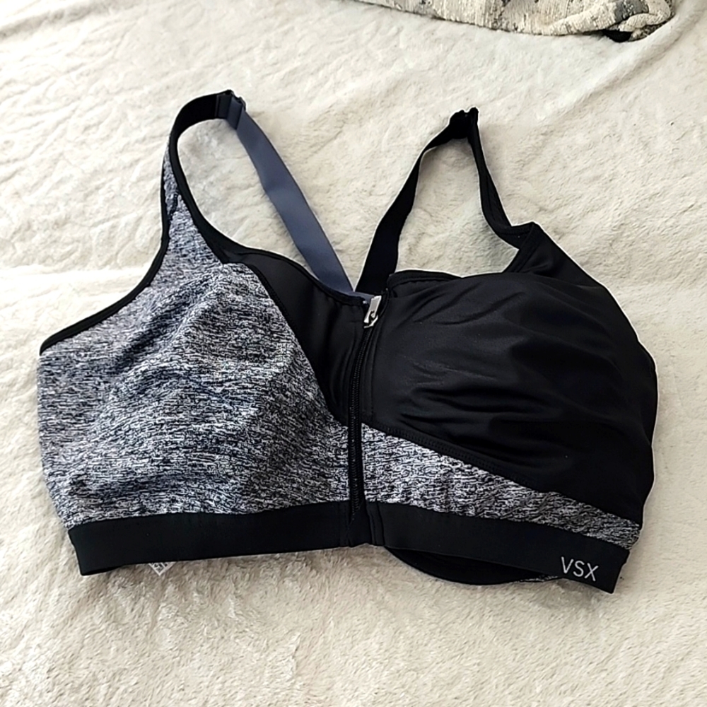 ✨️Like New/Pristine Condition✨️ Victoria's Secret VSX Sport SZ 36DDD